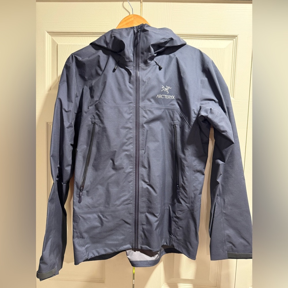 Arcteryx Beta LT Hadron, Size: Small